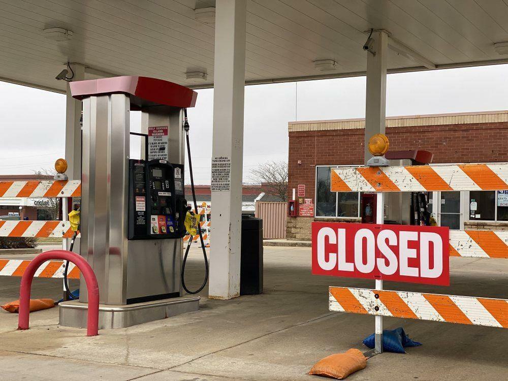 closed.jpg